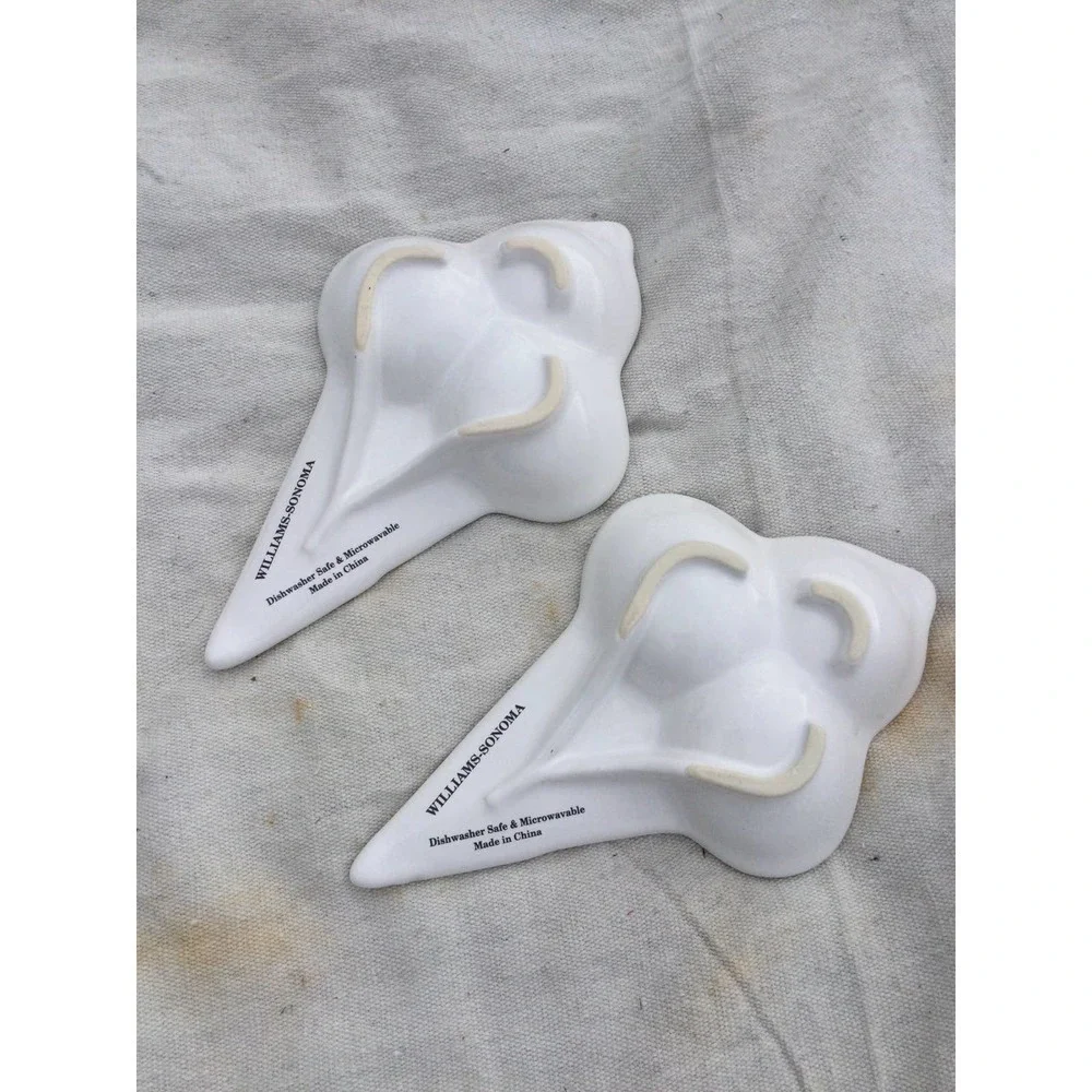 Williams Sonoma Set of 2 ice cream cone ceramic dish dessert summer decor yellow